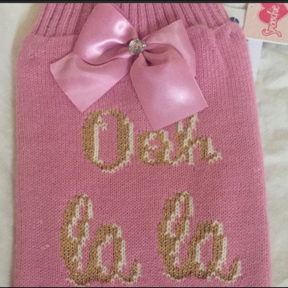 Smoochie Pooch Dog Sweater. XS